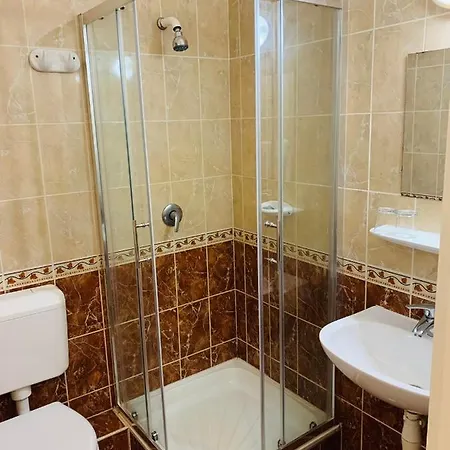 Hotel Kinizsi Panzio Nagykoros