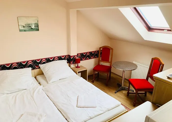 Kinizsi Panzio Hotel